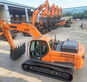รถขุดตีนตะขาบ Doosan DX245HD สีเหลือง อุปกรณ์ก่อสร้างไฮดรอลิกสำหรับงานหนัก - Product Image 4