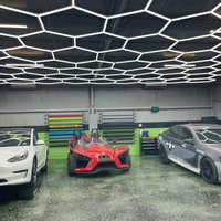 Fabricants vendant l'exposition Dimmable Garage voiture beauté réparation hexagone lumière LED voiture détaillant