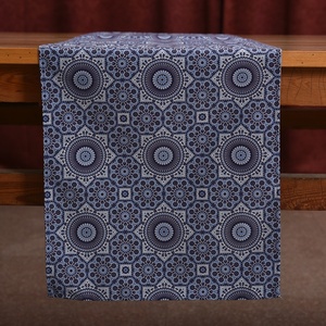 Customizable Printing New Design <strong>Blue</strong> Geometric Fashion Table <strong>Runner</strong> - Product Image 3