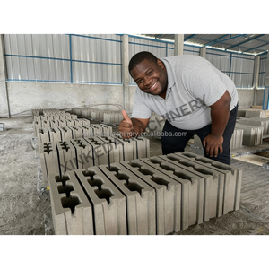 Промышленный станок для производства блоков QT4-15: Надежный, долговечный и простой в эксплуатации - Product Image 6