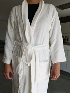 Pigiami in viscosa <span class=keywords><strong>di</strong></span> bambù bianco pigiami personalizzati da <span class=keywords><strong>uomo</strong></span> abiti da bagno biologici per adulti <span class=keywords><strong>accappatoio</strong></span> <span class=keywords><strong>di</strong></span> bambù <span class=keywords><strong>di</strong></span> <span class=keywords><strong>lusso</strong></span> personalizzato - Product Image 4