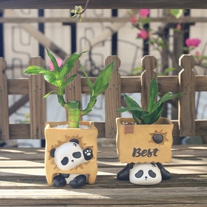 Nouveau fait à la main personnalisé Animal résine plantes succulentes plantation conteneur De Fleur décor Salon dessin animé Panda décoratif planteur Pots de fleurs - Product Image 5