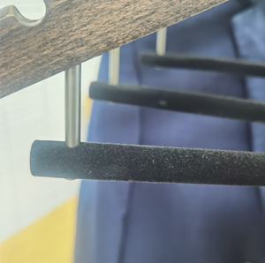 Fabrikant Luxe Natuurlijke Kleur Beukenhout Kleding Houten <span class=keywords><strong>Hangers</strong></span> Jas Pak Hotel <span class=keywords><strong>Hangers</strong></span> Houten Hanger - Product Image 2