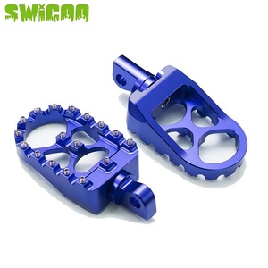 SWICOO pendientes CNC clavijas de pie ancho 360 ° MX <span class=keywords><strong>Chopper</strong></span> Bobber estilo para Harley Dyna Sportster Fatboy Iron <span class=keywords><strong>883</strong></span> - Product Image 6