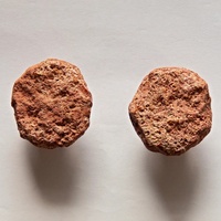 Poignée en pierre naturelle brute de travertin rouge, sculptée à la main, pour armoires sur mesure haut de gamme et menuiserie de villa