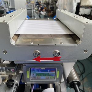 Machine <span class=keywords><strong>de</strong></span> refendage auto-adhésive <span class=keywords><strong>de</strong></span> correction ultrasonique indépendante <span class=keywords><strong>de</strong></span> tension automatique pour le type <span class=keywords><strong>de</strong></span> découpeuse <span class=keywords><strong>de</strong></span> traitement <span class=keywords><strong>de</strong></span> papier - Product Image 4