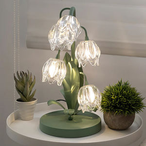 Lámpara de Mesa Polarux Lily Valley, Estilo Vintage Pastoral, Decoración para Dormitorio, Base de Metal Latón Verde, Pantalla de Vidrio con Diseño Floral, Lámpara de Mesa Verde <span class=keywords><strong>Niya</strong></span> - Product Image 4