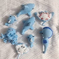 Poupées en peluche faites à la main au crochet, requins et méduses tricotés, jouets mignons d'animaux marins de dessin animé, porte-clés en peluche, pendentif pour sac à main, porte-clés