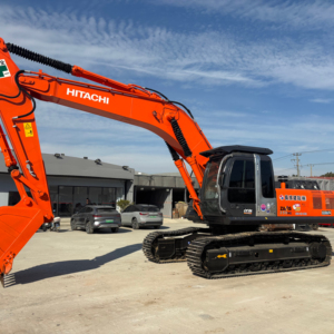 Excavadora hidráulica sobre orugas Hitachi ZX350 de 35 toneladas para tareas pesadas con durabilidad - Product Image 1