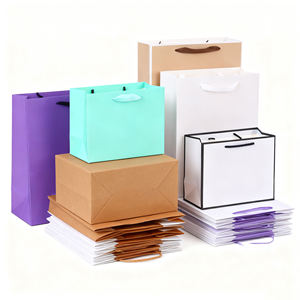 <span class=keywords><strong>Sac</strong></span> <span class=keywords><strong>en</strong></span> <span class=keywords><strong>papier</strong></span> kraft de luxe personnalisé et recyclable pour vêtements, cadeaux, shopping, avec poignée plate, logo, brun, noir, blanc - Product Image 1