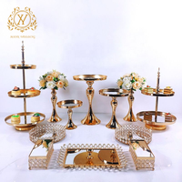 Magnifique Ensemble Doré Complet de Décorations de Table à Desserts, Présentoir à Gâteaux Doré en Métal à 3 Niveaux pour Centres de Table de Mariage