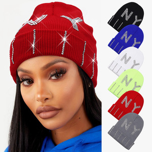Hochwertige Strass <span class=keywords><strong>NY</strong></span> Kristall Chunky Weiche Stretch-Strickmütze Winter Warme Kappe Verdickte Skull Cap - Product Image 1