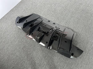 Uitable para el 2011-2014 errerrari 488GTmodified modificado y mejorado con fibra de carbono seco diffOIdiffestilo difusor trasero - Product Image 4