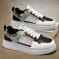 Chaussures de printemps pour hommes, nouvelles chaussures blanches respirantes, chaussures de sport décontractées pour hommes de petite et moyenne taille, chaussures tendance