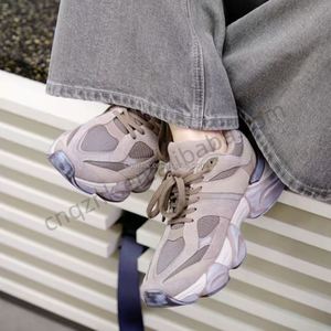 Zapatillas de Deporte Retro de Lujo de Diseñador, Antideslizantes, Casuales, con Cierre de Cordones, Transpirables, Modelo 9060, para Caminar, Nuevas - Product Image 2