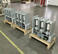 Contacteur sous vide haute tension intérieur CKG4-12 10 kV 630 A triphasé à maintien électromagnétique pour commande de moteur