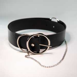 เข็มขัดโพลีเอสเตอร์สีดำสำหรับผู้หญิงพร้อมหัวเข็มขัดรูปตัว D และโซ่สไตล์ลำลอง - Product Image 1