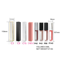 Tube Lip Gloss Pelembap Label Pribadi dengan Lampu LED & Cermin Kemasan Kustom Lip Gloss Cair dengan Pencahayaan Terintegrasi