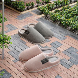 Chaussons d'hiver pour femmes, doux et chauds, avec doublure en peluche, anti-statiques, antidérapants, plateforme respirante pour couple - Product Image 3