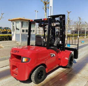 Montacargas Diésel Marca LGFT de Shanghái, 100% Nuevo, Capacidad de <span class=keywords><strong>4</strong></span>.5, 5 y <span class=keywords><strong>4</strong></span> Toneladas, con Motor ISUZU, Horquillas de 1520 mm, Torre de 3 Etapas de 4500 mm - Product Image 2