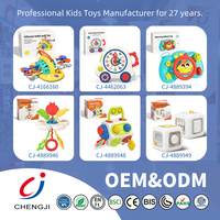 Jouets Montessori pour bébés Chengji en gros : Cube d'activités sensorielles multifonctionnel lumineux et musical, planche d'activités pour bébés