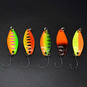 Leurre de pêche en métal courbé et coloré de 3,5 g, type cuillère, pour truite, vairon et culter - Product Image 5
