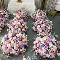 Nouvelle Arrivée ML - Centre de Table en Fleurs de Soie de Luxe de 65 cm aux Couleurs Violet et Rose Poudré pour la Décoration de Table de Mariage