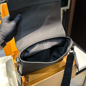 Thiết Kế Da Bền Trọng Lượng Nhẹ Duy Nhất Tráng Vải Messenger Túi Phong Cách Thực Tế Vai Túi Cho Nam Giới - Product Image 3