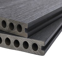 Plancher de terrasse en WPC gris 3D gaufré moderne européen pour piscine