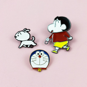 Broche de dessin animé Crayon Shin-chan, badge de personnage d'anime japonais à la mode et mignon, décoration pour étudiants et enfants - Product Image 2