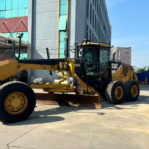 รถเกรดเดอร์ล้อเหลืองมือสอง CAT 160M พร้อมใบมีดสำหรับงานก่อสร้างถนน ขายดี - Product Image 3