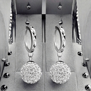Wholesale 2021 925 <b>Silver</b> Round <b>Hoop</b> Earrings for Women Cute Geometric Flashing Style for Wedding and Party Gift - Product Image 3