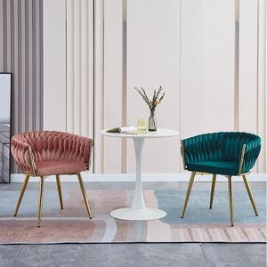 Silla informal minimalista de lujo ligera adecuada para oficinas de hotel áreas de recepción salas de estudio cafés Silla de ocio de un solo asiento - Product Image 1