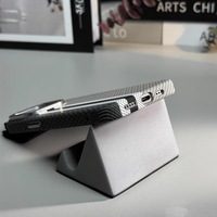 Fundas para iPhone 16 15 14 13 12 Pro Max, Diseño de Fibra de Carbono Kevlar, Carcasa Rígida Magnética, Protección Contra Impactos