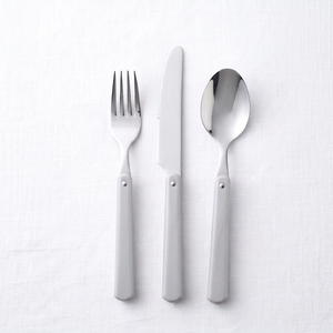 Ensemble de couverts argentés avec manche gris, élégants ustensiles de cuisine en acier inoxydable, accessoires de salle à manger haut de gamme, fourchette, cuillère, couteau élégants - Product Image 1