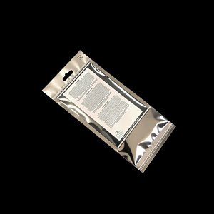 Sac d'emballage pour masque oculaire en OPP imprimé couleur avec trou de suspension et ruban adhésif - Product Image 2