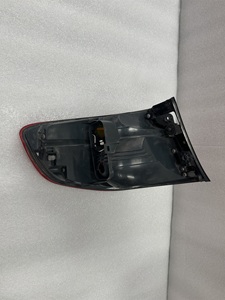 Luces traseras LED de alta calidad para <span class=keywords><strong>BMW</strong></span> <span class=keywords><strong>3</strong></span> Series <span class=keywords><strong>GT</strong></span> F34 2013-2015 Lente transparente Usado Condición OE 63217286038 - Product Image 4