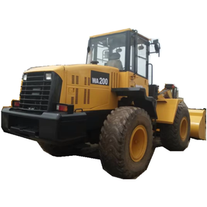 รถตักล้อยางมือสองคุณภาพสูง Komatsu WA200-5 น้ำหนักบรรทุก 15 ตัน เครื่องยนต์ CAT 3304 กำลัง 92 กิโลวัตต์ ปั๊มไฮดรอลิก Nabtesco ผลิตในญี่ปุ่น - Product Image 1