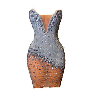 Torre de hierro sin tirantes industria pesada con incrustaciones de diamantes cuello en V malla de empalme Irregular ajuste Delgado banquete tostado vestido de noche - Product Image 1