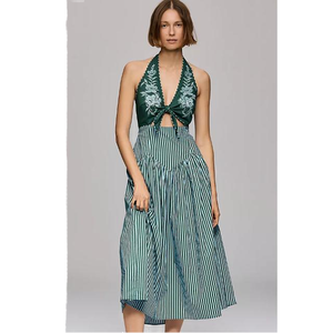 Robe de soirée élégante de haute qualité, faite à la main, style Farm Rio Anthropologie, col en V, découpes, taille basse, longueur ras du sol, coupe crayon, antistatique - Product Image 1