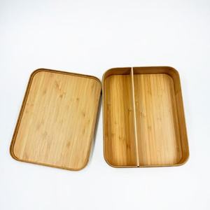 Lonchera rectangular de bambú con tapa para uso doméstico, en restaurantes y servicios de catering. - Product Image 2