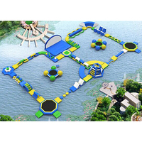 Équipement de sports nautiques Obstacles à l'eau Île flottante Parc aquatique Eau gonflable