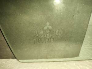 Vente en gros de vitres de pare-brise durables Toppo pour porte arrière droite quart de pare-brise - Product Image 2