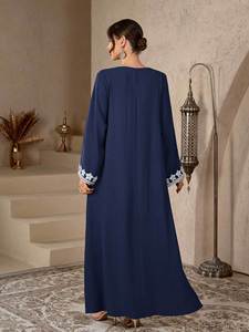 Abaya <span class=keywords><strong>di</strong></span> Lusso <span class=keywords><strong>per</strong></span> Donne Musulmane, Caftano con Ricami Dorati, Elegante Vestito Lungo in Velluto e Raso, Abbigliamento Islamico Modesto - Product Image 5