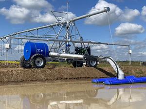 Irrigatore <span class=keywords><strong>a</strong></span> movimento laterale per l'<span class=keywords><strong>irrigazione</strong></span> lineare agricola con distribuzione ottimizzata dell'acqua <span class=keywords><strong>a</strong></span> <span class=keywords><strong>goccia</strong></span> per evitare danni alle foglie delle colture - Product Image 6