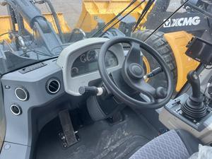 XC938 Bekas, Wheel <span class=keywords><strong>Loader</strong></span> Resmi <span class=keywords><strong>XCMG</strong></span> 3 Ton, <span class=keywords><strong>Loader</strong></span> Sekop Depan Kecil Buatan China, Harga - Product Image 4
