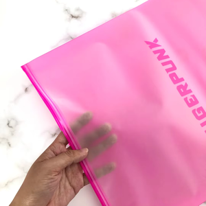 Maßgefertigter Kunststoff-<span class=keywords><strong>PVC</strong></span>-Ziplock-Beutel Rosa Mattierter Reißverschlussbeutel für Kleidung, Unterwäsche, Socken, Geschenkverpackungen - Product Image 5