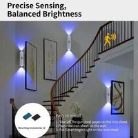 Lampe murale LED à commande tactile, alimentée par batterie, changeant de couleur, blanc chaud et froid, design minimaliste pour l'éclairage nocturne de la chambre