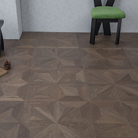 Parquet en bois d'ingénierie en chêne brun foncé vintage, style classique traditionnel