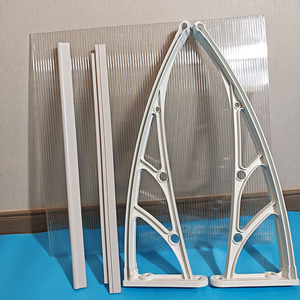<span class=keywords><strong>Polycarbonate</strong></span> che nắng che tán 600*600mm PC rắn tấm nhựa Stent cửa sổ mái hiên - Product Image 4